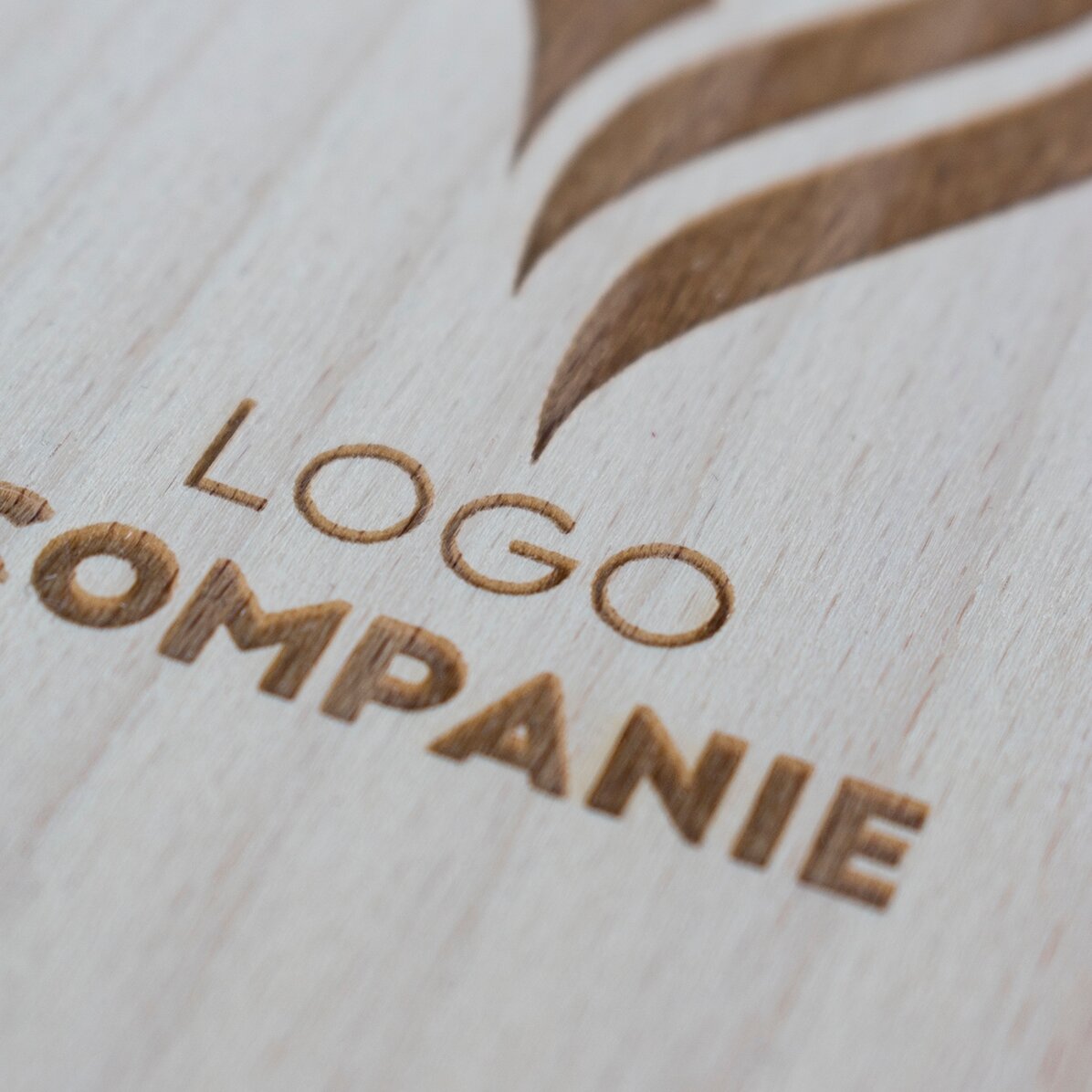 Scatola per vino con logo e messaggio