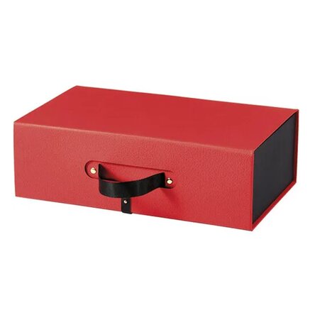 Premium red box with magnetic closure