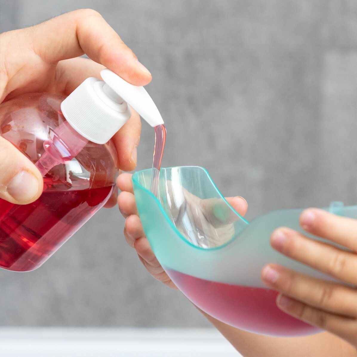 Giocattolo da bagno - granchio musicale con diffusore di palloncini