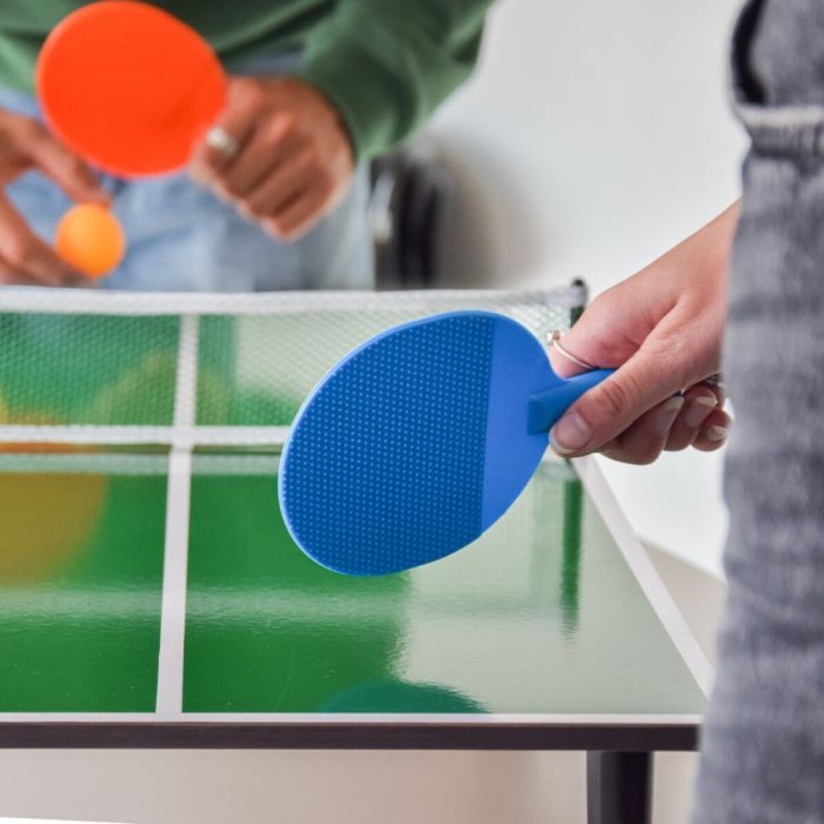 Tavolo da ping-pong in miniatura