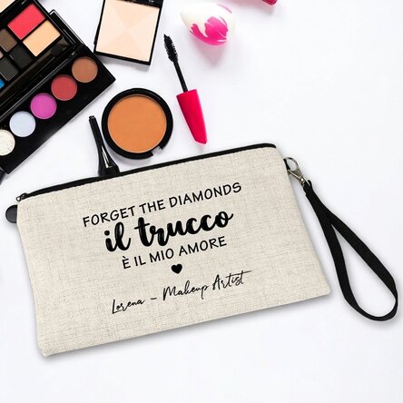 Borsetta per cosmetici personalizzata con la scritta "I love makeup"