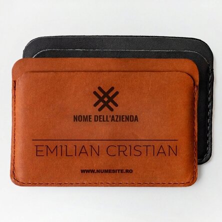 Portafoglio in pelle personalizzato con logo e nome