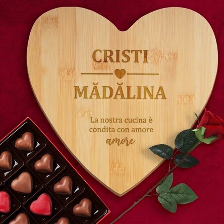 Tagliere a forma di cuore personalizzato con messaggio - La nostra cucina