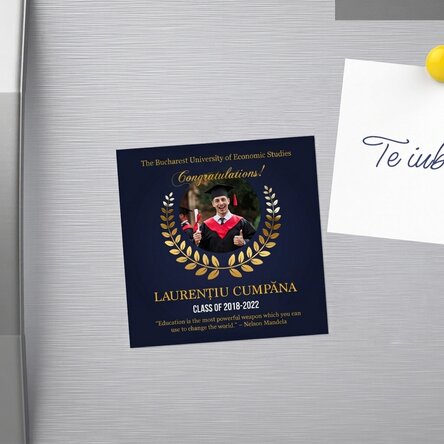 Magnete 10x10 personalizzato con foto e testo per la laurea
