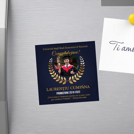 Magnete 10x10 personalizzato con foto e testo per la laurea