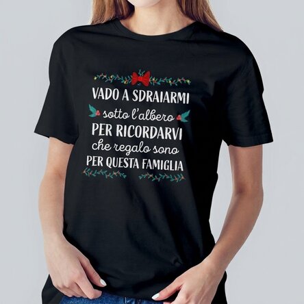 Maglietta in cotone personalizzata con una frase natalizia - Il regalo sotto l'albero