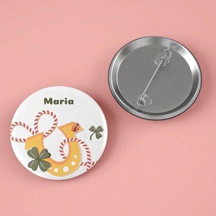 Spilla personalizzata con testo