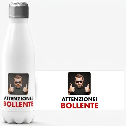 Tazza termica con base bianca personalizzata con una foto e un testo - Fierbinte