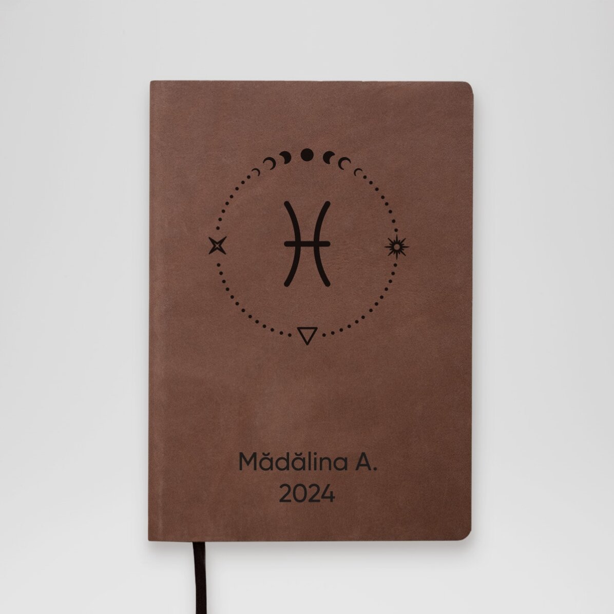 Agenda in pelle personalizzata con testo e segno zodiacale Pesci