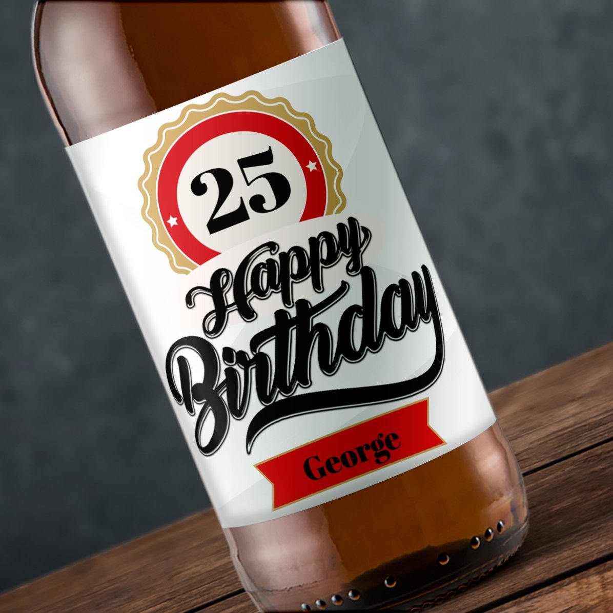 Birra personalizzata con la scritta: “Buon compleanno!”