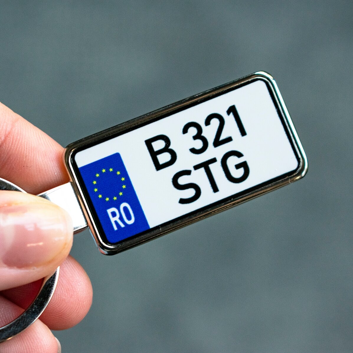 Portachiavi personalizzato con numero di targa - modello calcio