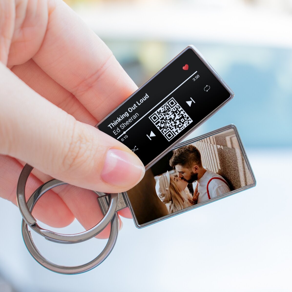 Portachiavi personalizzato con foto e codice QR - La nostra canzone