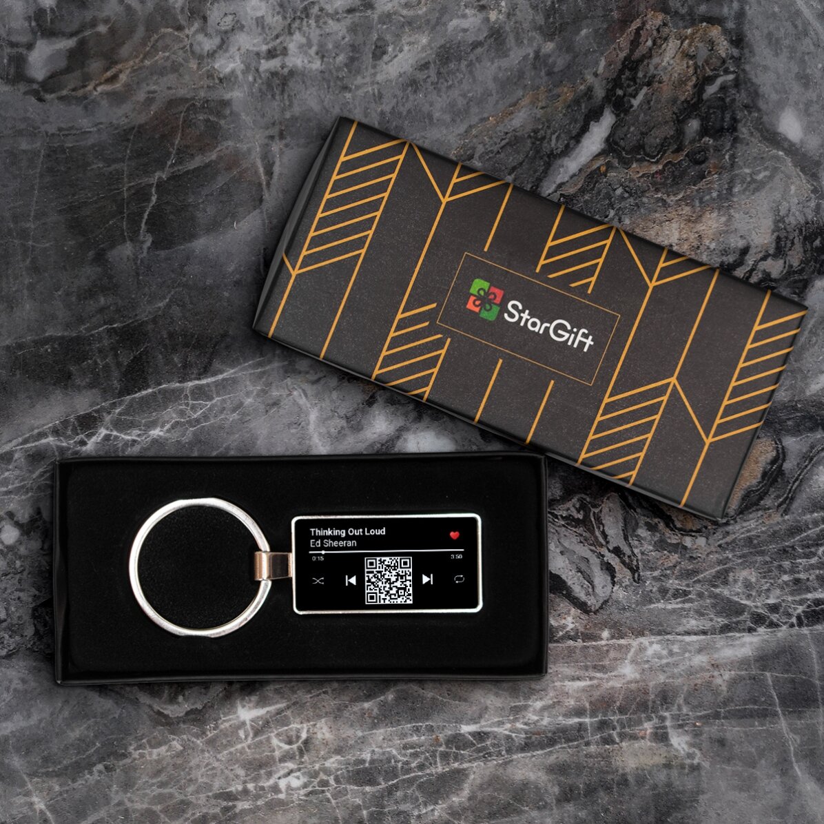 Portachiavi personalizzato con foto e codice QR - La nostra canzone