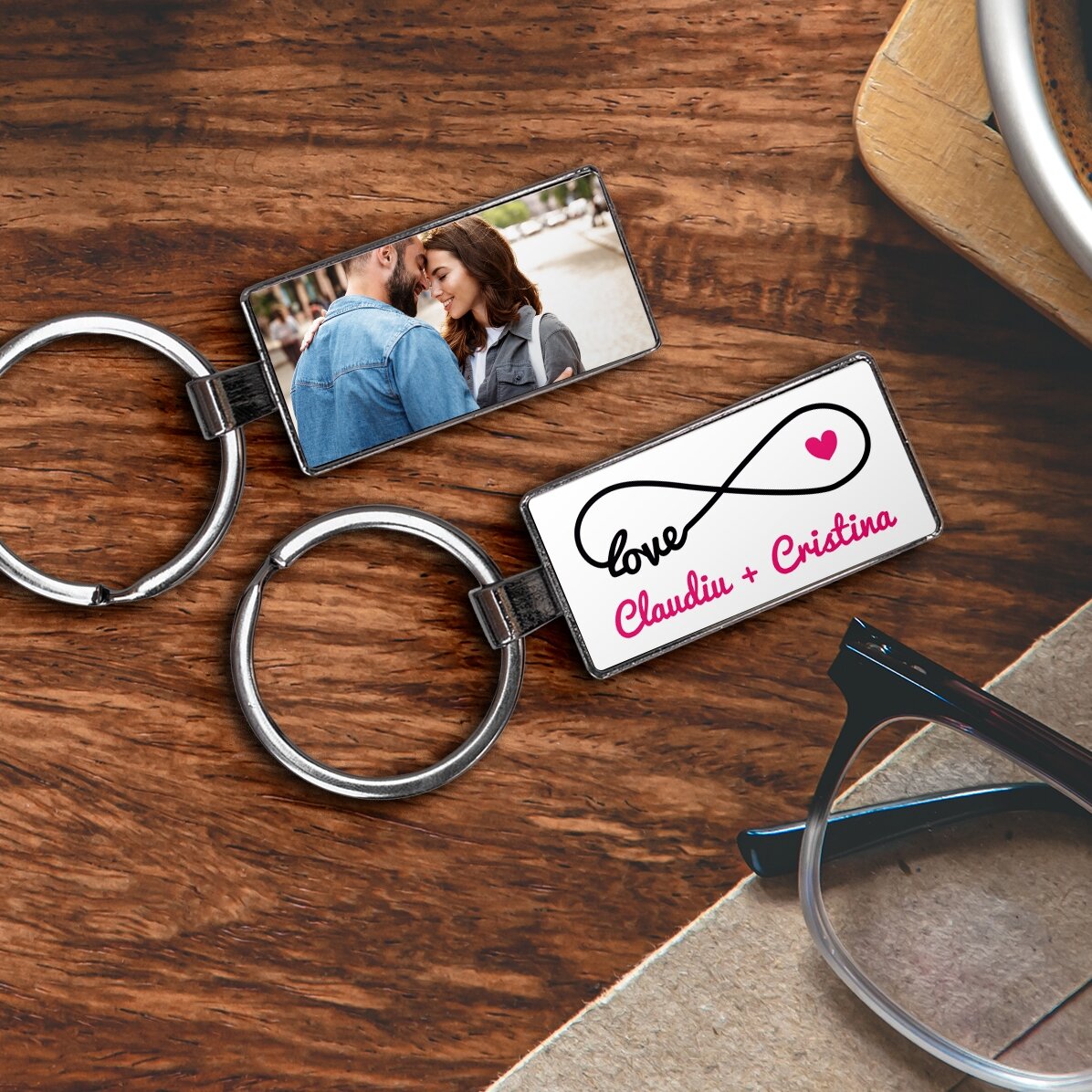 Portachiavi personalizzato con foto e testo - modello "infinity love"