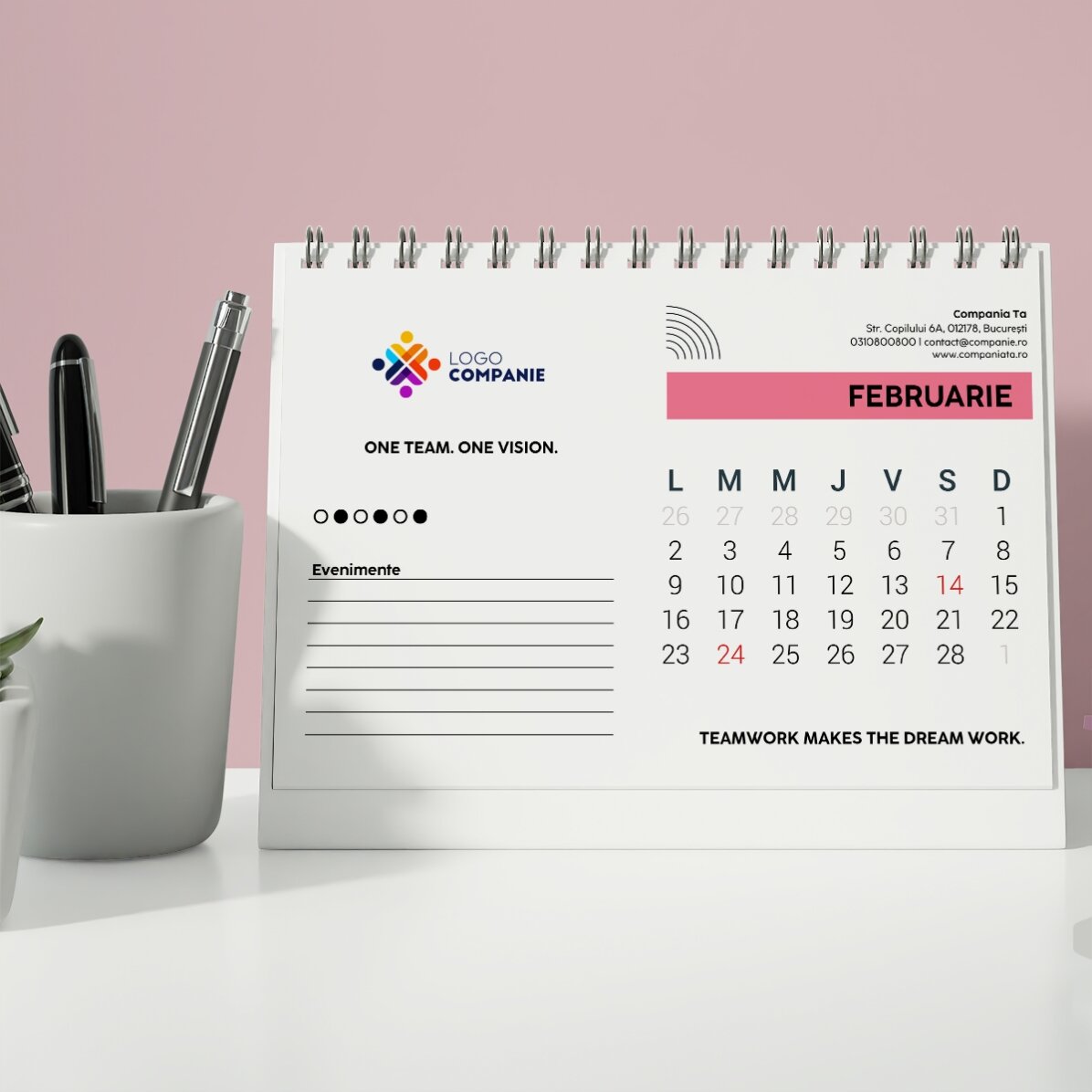 Calendario da scrivania personalizzato con logo e testo