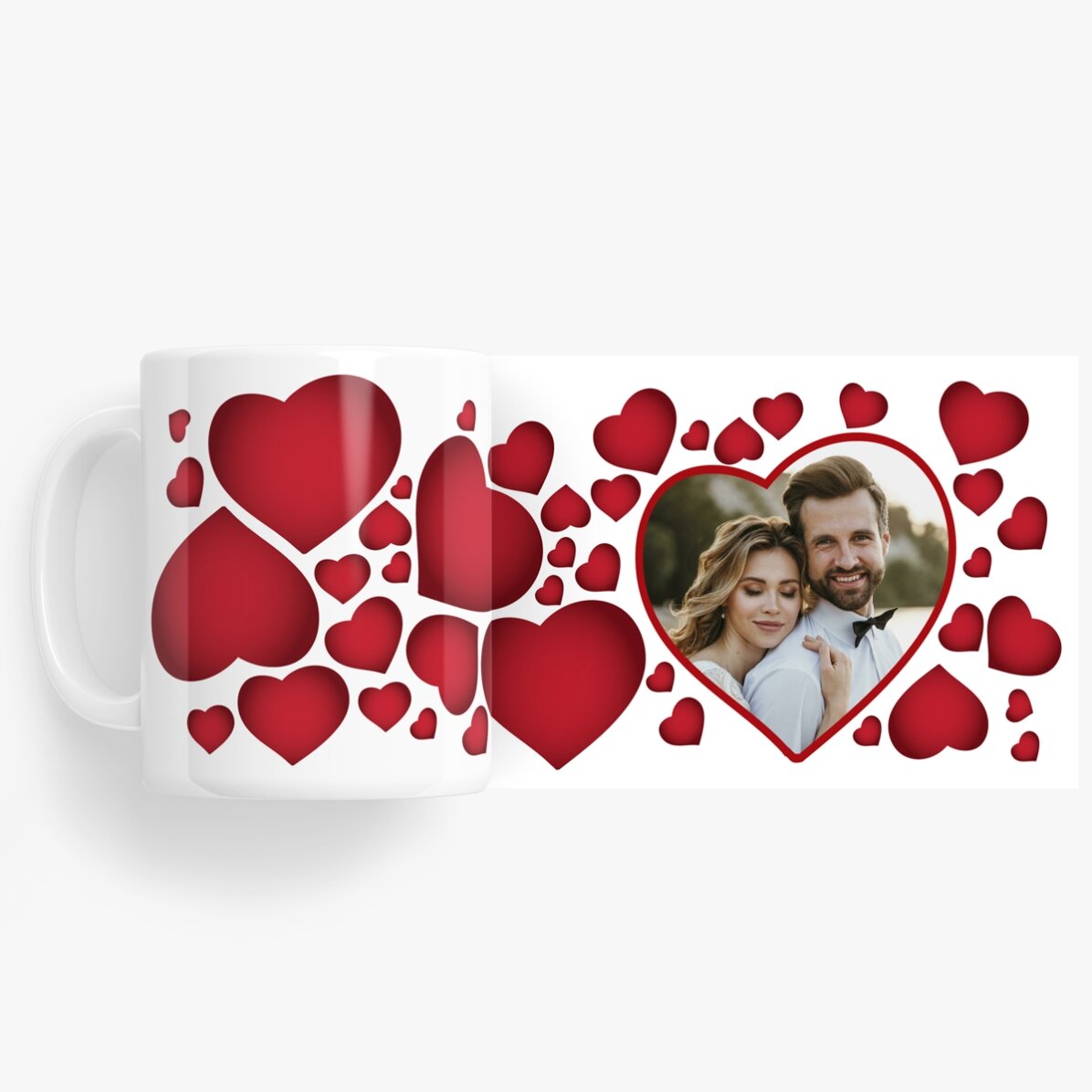 Tazza personalizzata con cuoricini e una foto