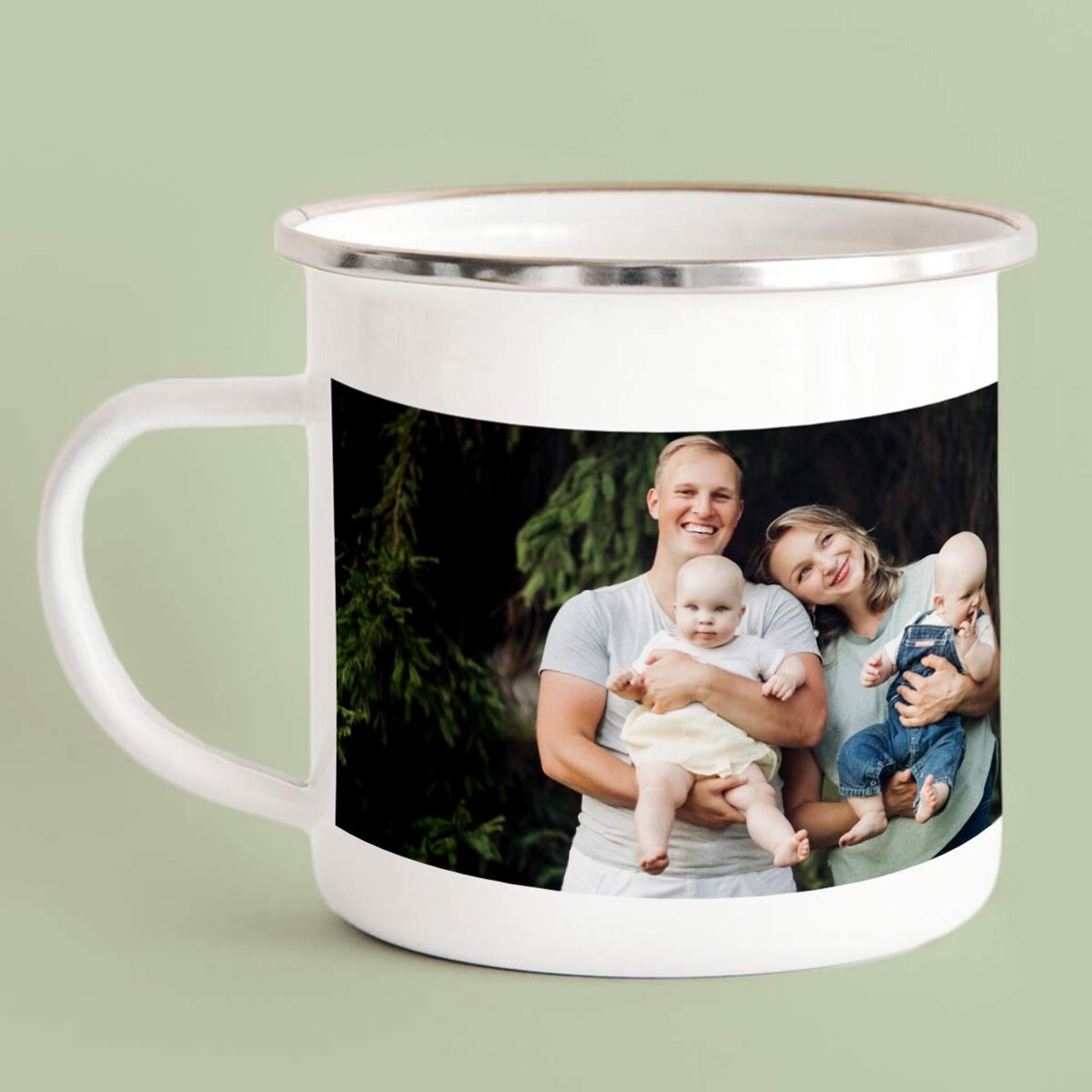 Tazza in metallo smaltato personalizzata con una foto in formato orizzontale