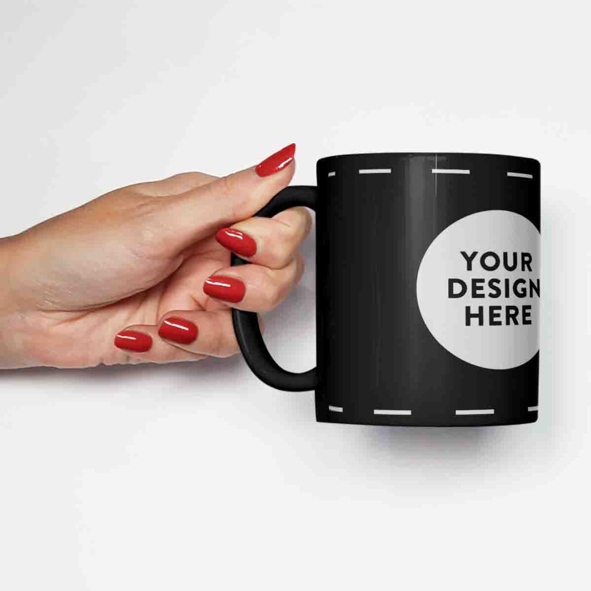Tazza nera personalizzata con la tua grafica