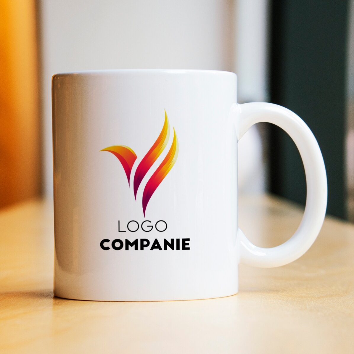 Tazza personalizzata con logo su entrambi i lati