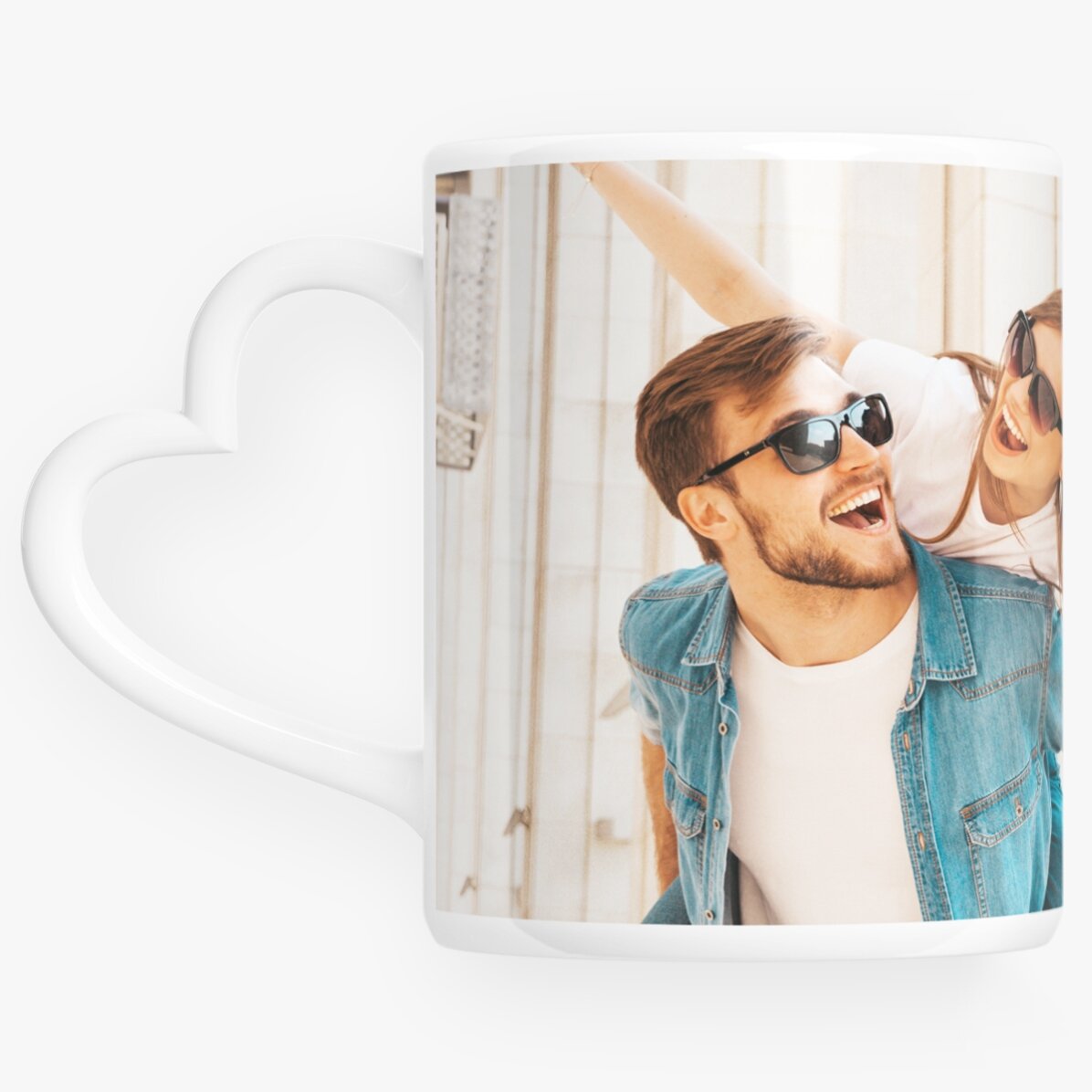 Tazza personalizzata con una foto in formato orizzontale - modello con manico a forma di cuore