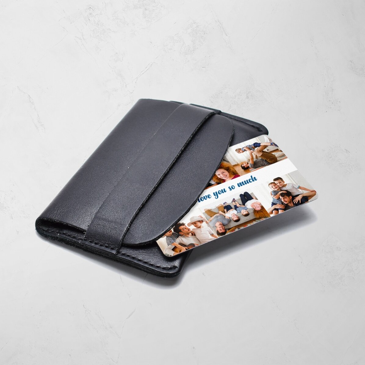 Tessera in alluminio personalizzata fronte-retro con 6 foto e un messaggio