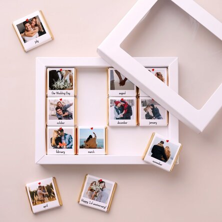 Confezione regalo con 12 mini cioccolatini personalizzati con foto e messaggi - Our Story