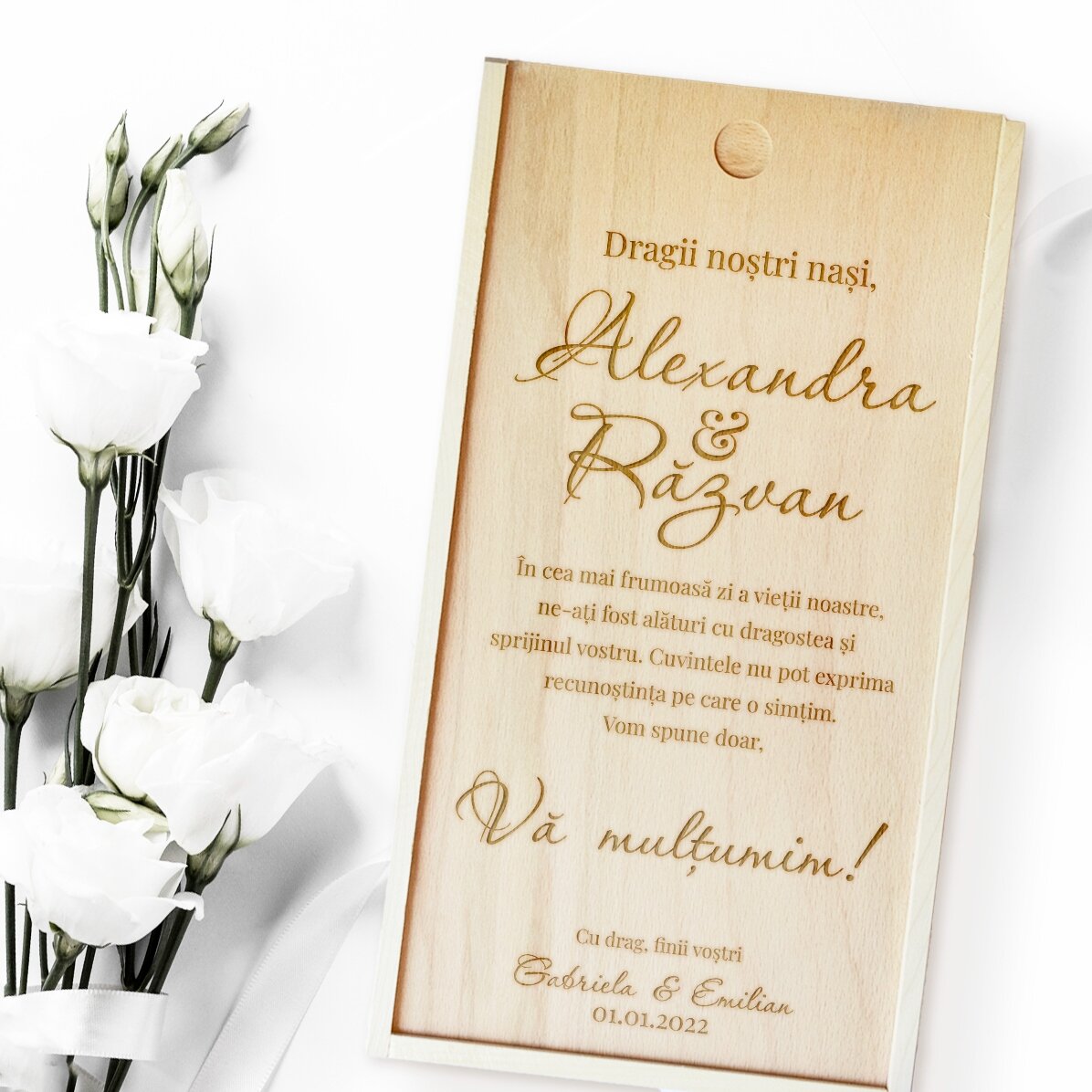 Scatola regalo personalizzata in legno con messaggio di ringraziamento per i padrini