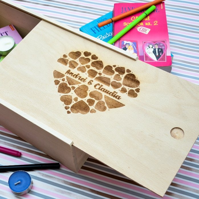 Scatola regalo personalizzata in legno con i vostri nomi