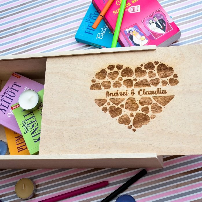 Scatola regalo personalizzata in legno con i vostri nomi