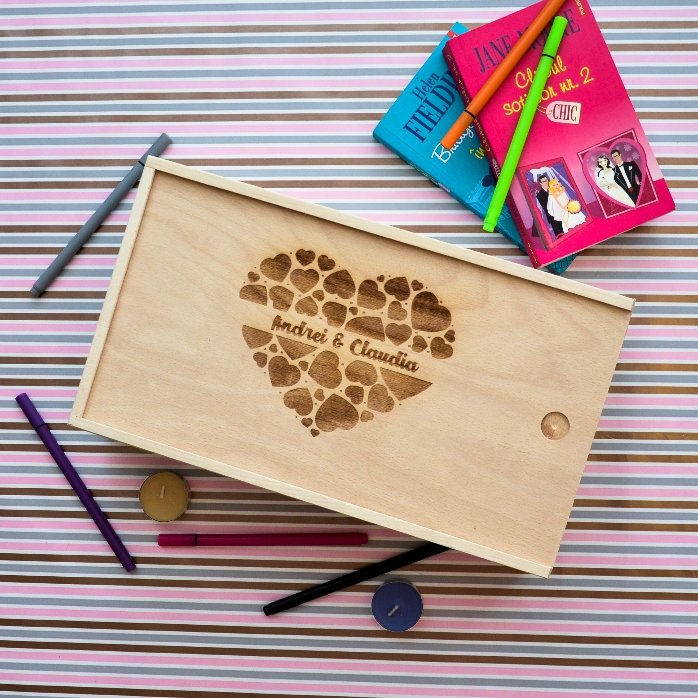 Scatola regalo personalizzata in legno con i vostri nomi