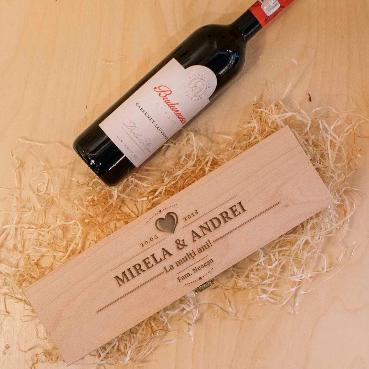 Scatola per vino personalizzata con testo e messaggio - Love