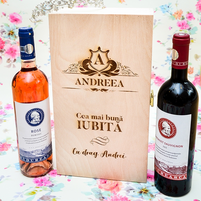 Scatola per vino personalizzata per due bottiglie - modello "nome vintage"