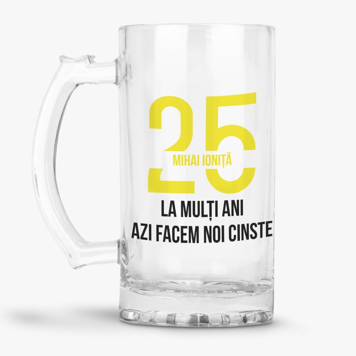 Boccale da birra personalizzato con una dedica per un compleanno