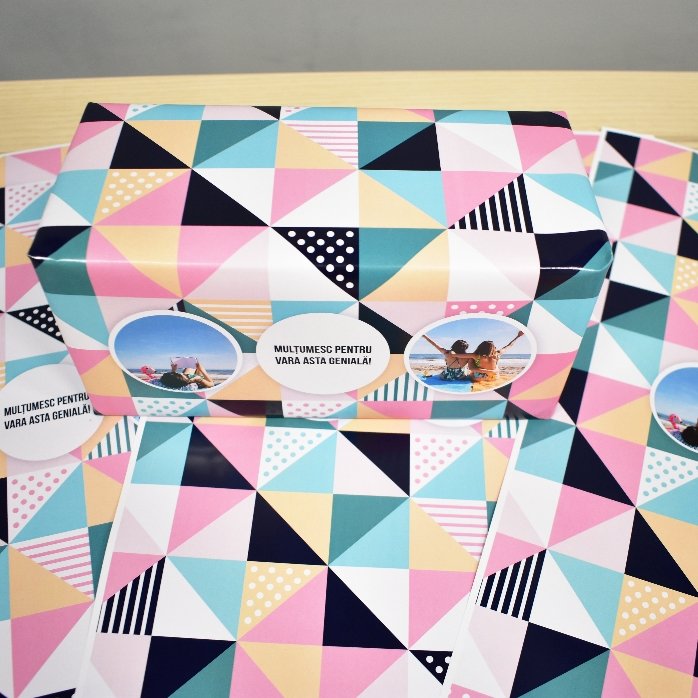 Carta da regalo personalizzata con 2 foto e un testo