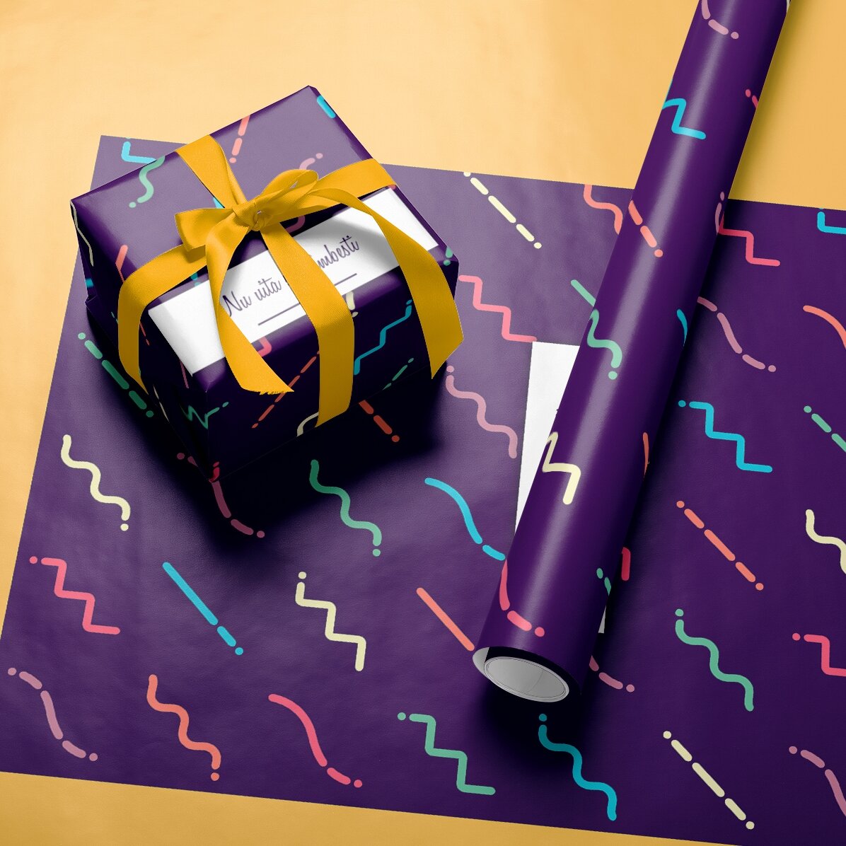 Carta da regalo personalizzata con testo incorniciato, sfondo viola scuro