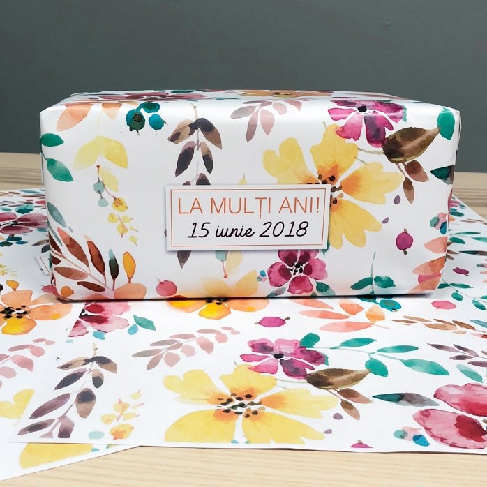 Carta da regalo personalizzata - motivo floreale, con testo incorniciato