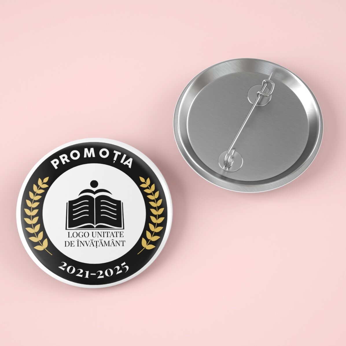 Distintivo personalizzato con testo e logo per la laurea