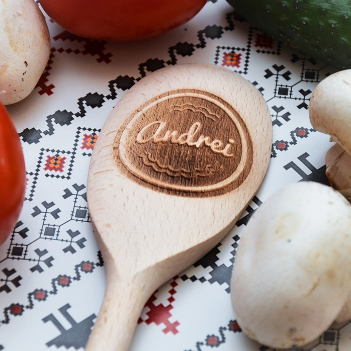 Cucchiaio di legno personalizzato con il tuo nome