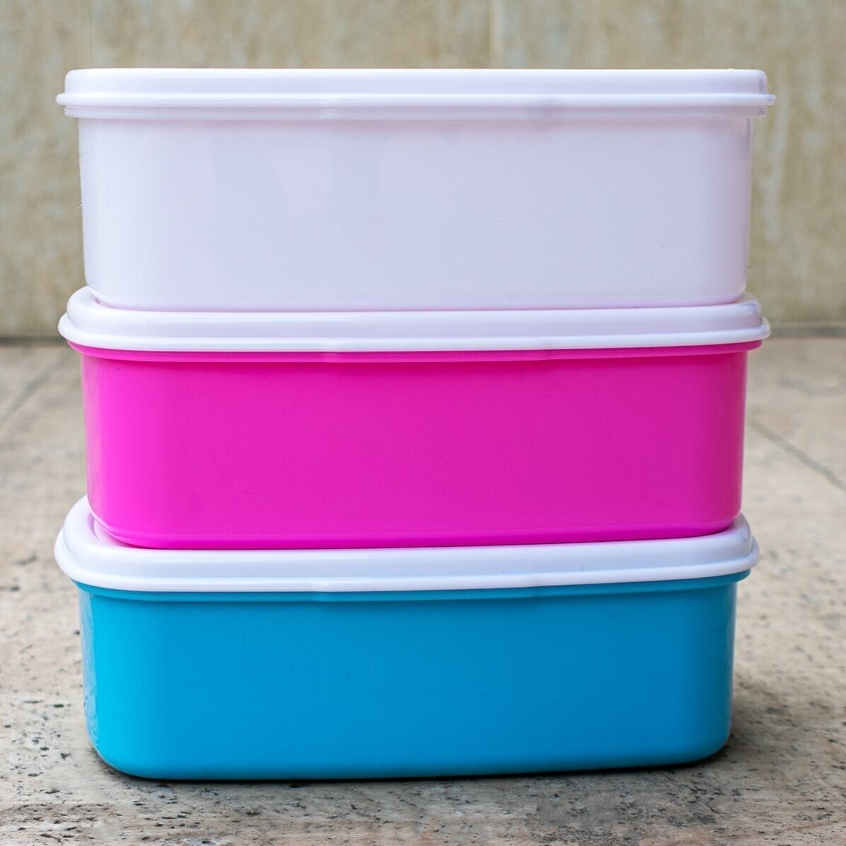 Lunch box, personalised casserole dish with text - Kitty