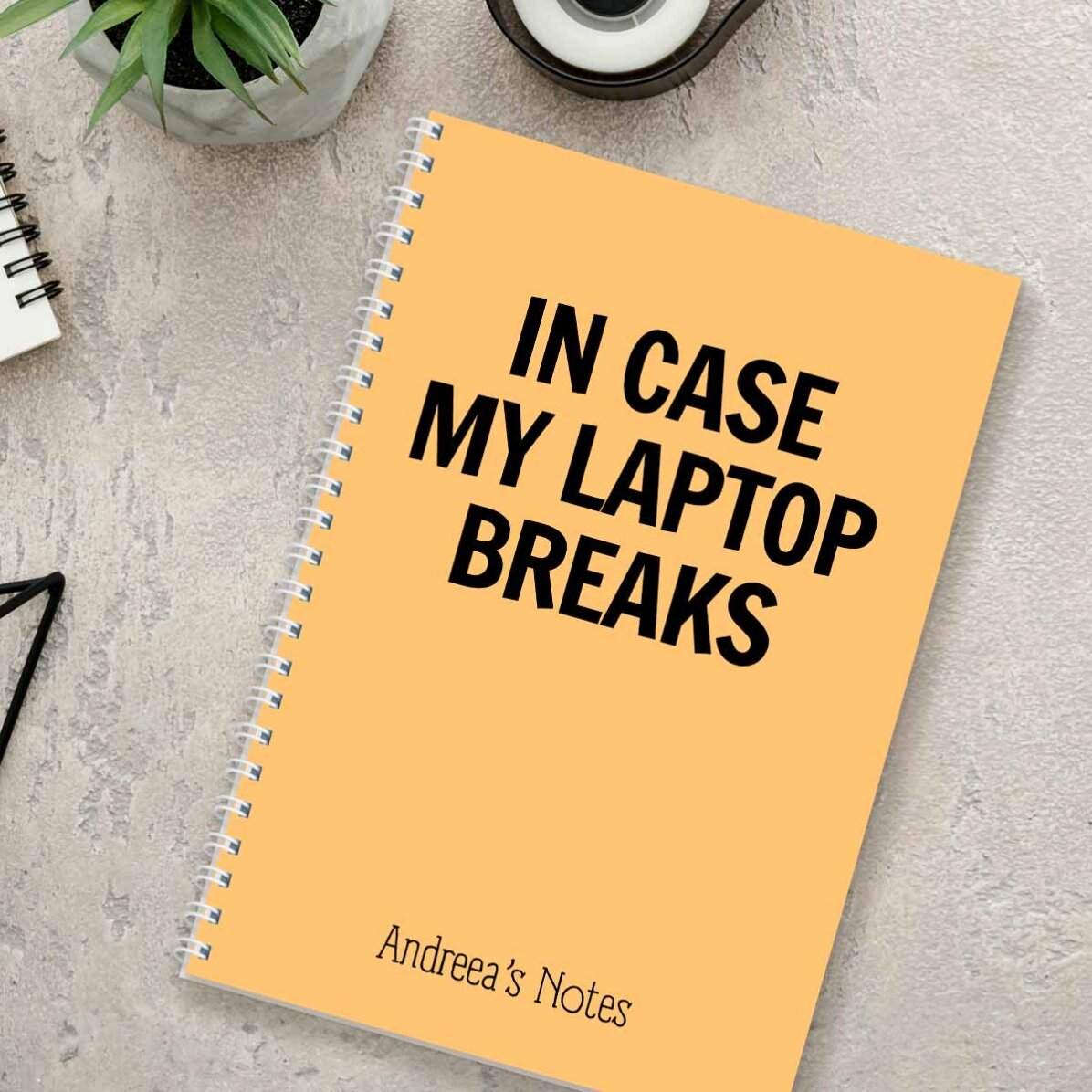 Quaderno personalizzato con scritta - Broken Laptop