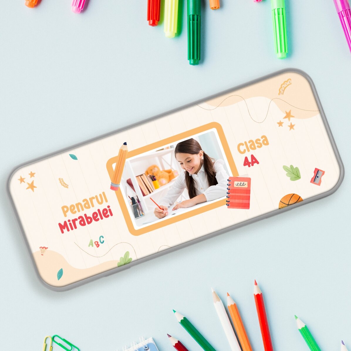 Astuccio personalizzato con una foto e il nome del tuo bambino