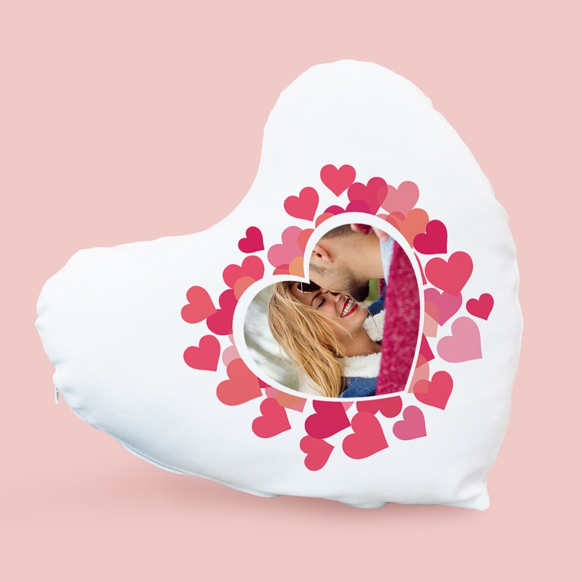 Cuscino personalizzato a forma di cuore con una foto - cuori rosa