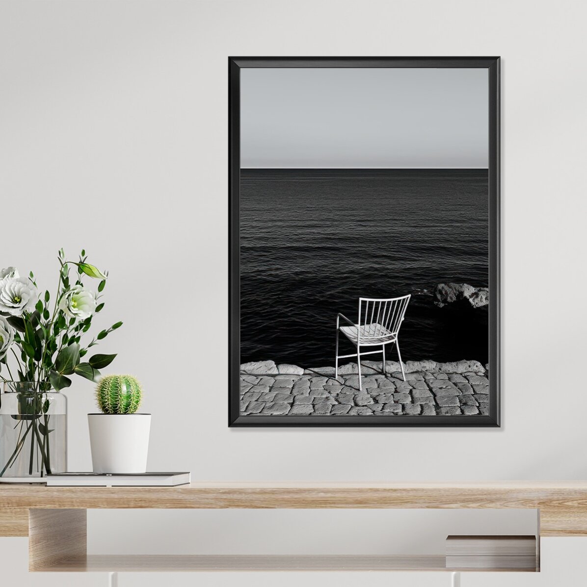 Poster “Sedia solitaria al mare”