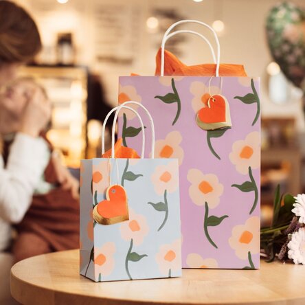 Sacchetto regalo - modello con motivo floreale misto