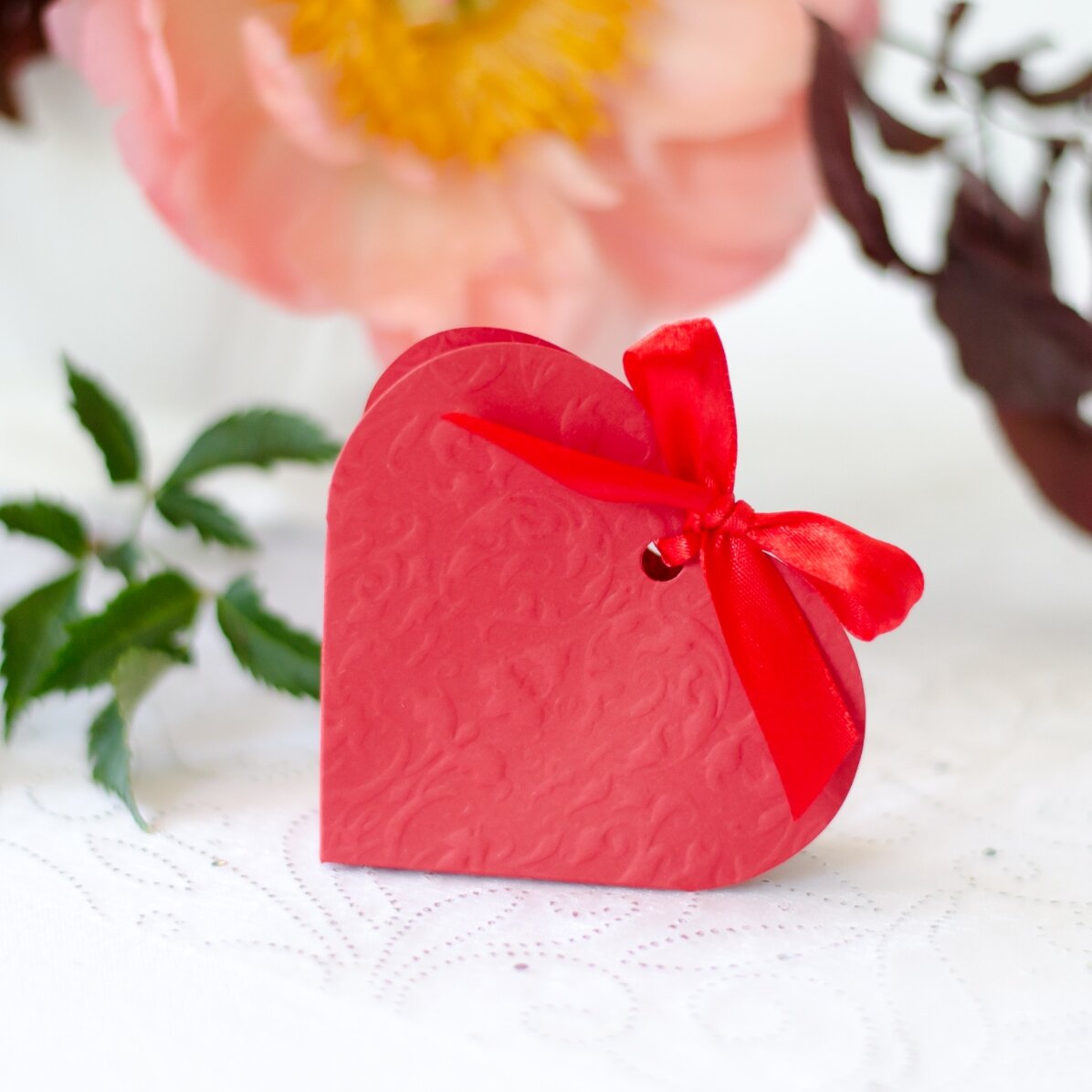 Set di scatole regalo a forma di cuore pieghevoli