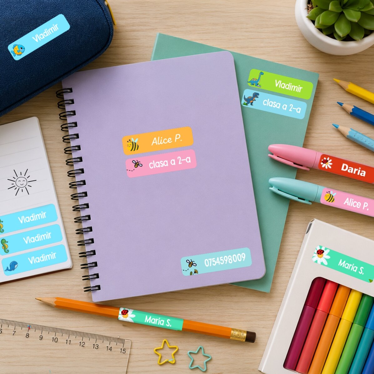 Set di 36 adesivi (etichette autoadesive) personalizzati per la scuola materna / la scuola