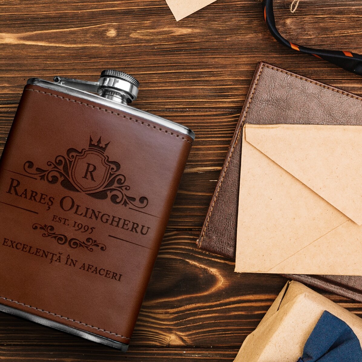 Bottiglietta da tasca personalizzata rivestita in pelle - Excellence