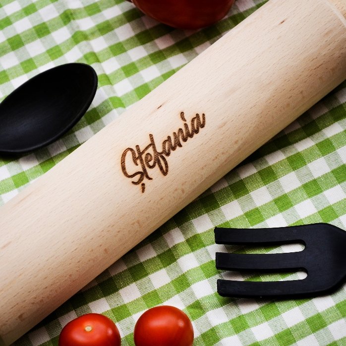 Giro-tagliaverdure in legno personalizzato con il tuo nome