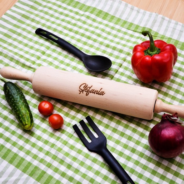 Giro-tagliaverdure in legno personalizzato con il tuo nome