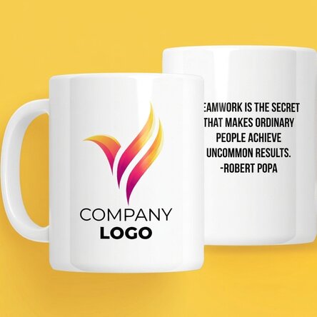 Tazza personalizzata con logo e testo
